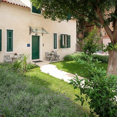 Vila Ora Split Luaran gambar