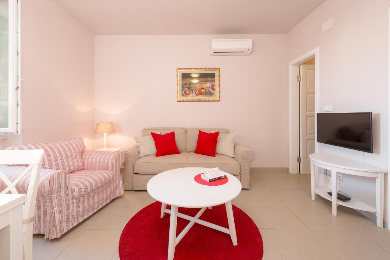 Vila Ora Split Luaran gambar